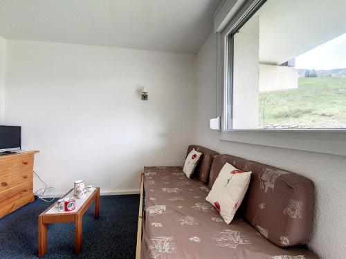 Studio rénové proche des pistes avec balcon - FR-1-344-1063