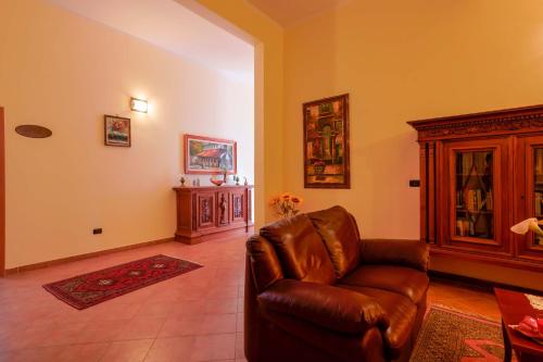 Posezení v ubytování Antico Frantoio Cairoli B&B Exclusive Room