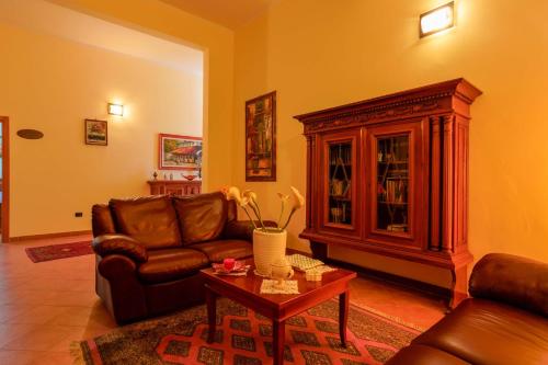 Posezení v ubytování Antico Frantoio Cairoli B&B Exclusive Room