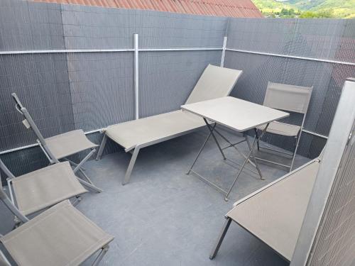 Photo de la galerie de l'établissement Pensiunea Schilacy, à Groşii Ţibleşului