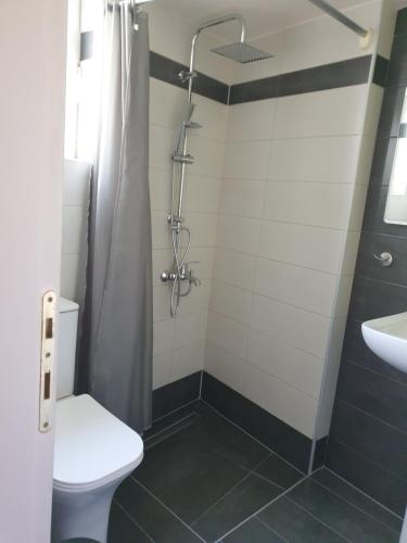 A pleasent small -studio close to the port of Volos