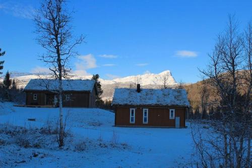 Koselig hytte i Raudalen v zimě