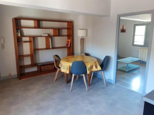 Appartement de 2 chambres a Figeac – Photos 3
