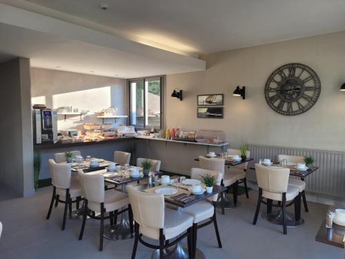 Posezení v ubytování Le Galet Hotel & Spa