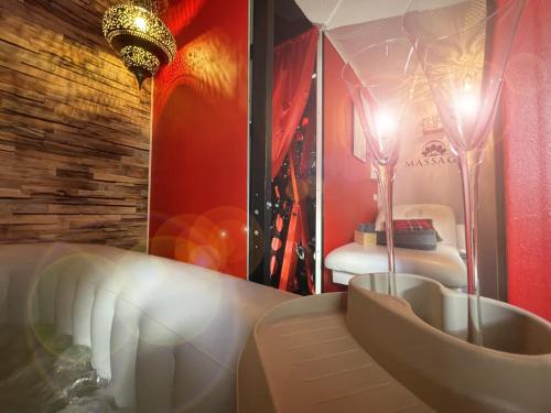Ruang duduk di Chambre & Lounge Privé Jacuzzi