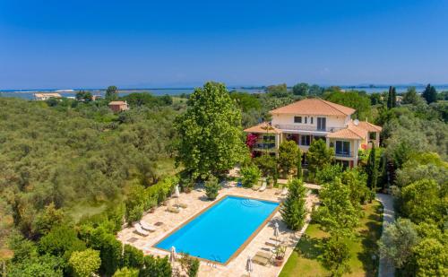 Lefkas Blue Residence