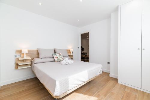 Trendy and Bright Apartment
