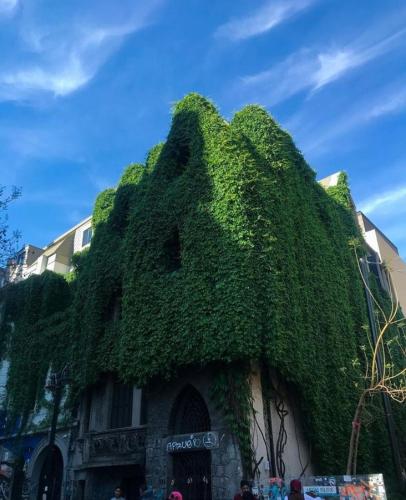 Το κτήριο όπου στεγάζεται  το bed & breakfast