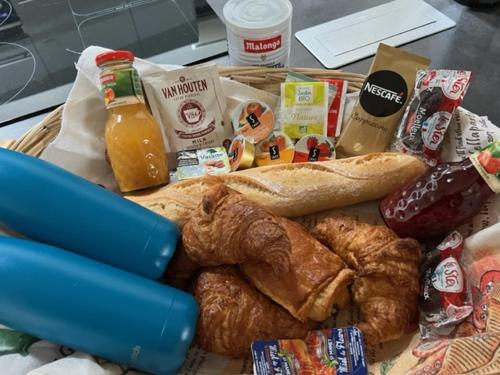 Φαγητό σε αυτή η παραθεριστική κατοικία ή κάπου εκεί κοντά