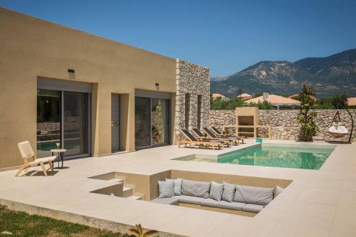 Swimming pool sa o malapit sa Villa Amarylis - Ionian Treasure Villas