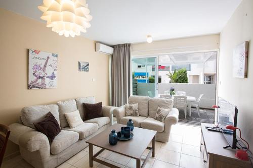 Merab Holidays Apartment Castalia 62