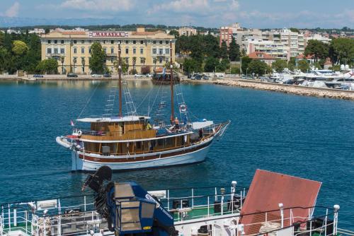 Pleasure Sea View Apartment Zadar