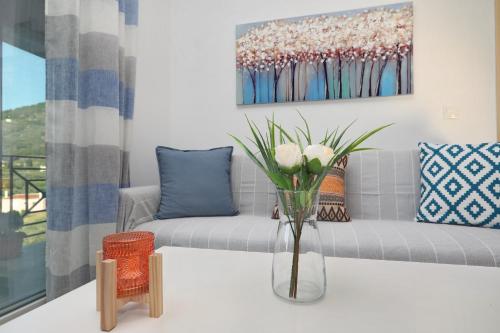 Esperides Quiet Apartment Aigli With Amazing View