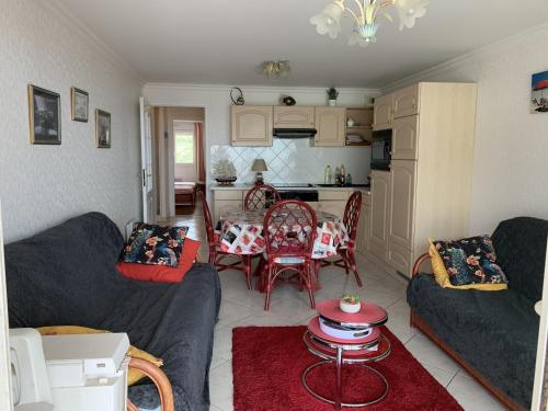 Fort-Mahon-Plage : Appartement 2 Chambres, Parking, Animaux Acceptés, Vue Mer - FR-1-482-106