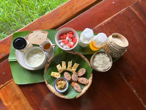 Еда / где поесть недалеко от курортного отеля