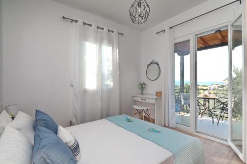 Gallery image of Esperides apartments Arethousa in Skopelos Town