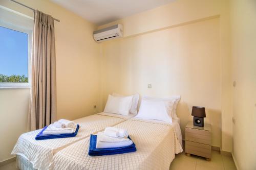 Gallery image of Crete View in Marathi