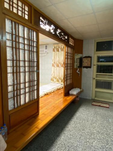 Gallery image of Enoya Homestay III in Linbian