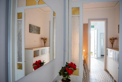 Postel nebo postele na pokoji v ubytování Hauzify I Apartament Can Missé