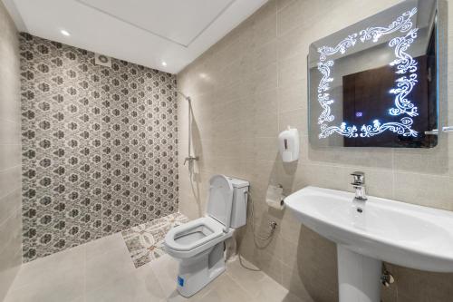 Kylpyhuone majoituspaikassa Villa MOSA 3 beds + 3 Bath villa with pool