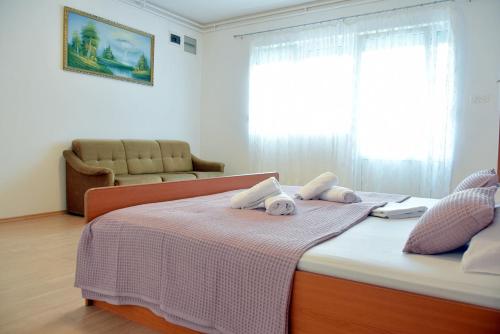Gallery image of Palit AP Family & Pet Friendly Apartment in Rab in Rab