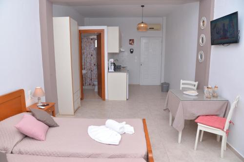 Sunny Rooms