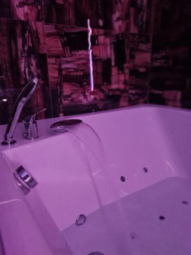 Koupelna v ubytování Spa centar Doboj