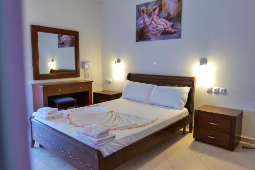Katil atau katil-katil dalam bilik di Hotel Chris