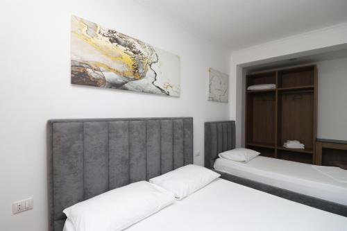 Postel nebo postele na pokoji v ubytování HOTEL KRISTAL