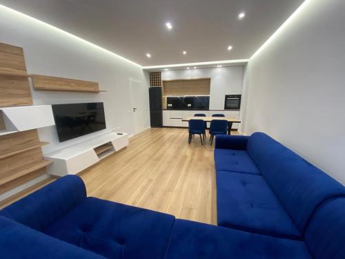 8th Floor Luxury Apartament Tirana