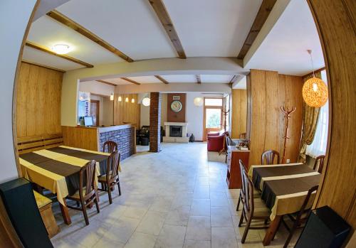 Gallery image of K2 Hotel in Godlevo