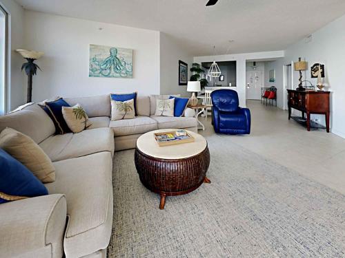 Beach Colony East #4C – Photos 3
