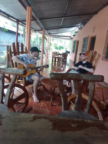 Fotografie z fotogalerie ubytování Hostal Bullshark v destinaci Cuatro Esquinas
