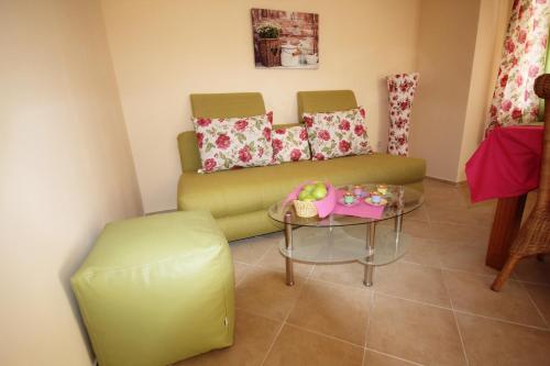 Gambar di galeri bagi Apartment Rustica with 2 bedrooms di Ljubač