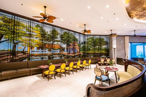 Χώρος καθιστικού στο Grand Phoenix Hotel Bac Ninh