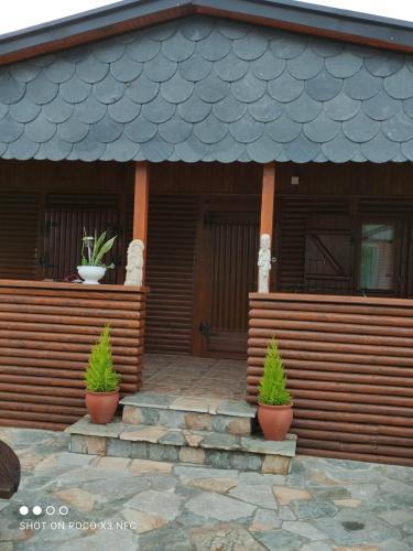 Bangunan di mana terletaknya rumah percutian