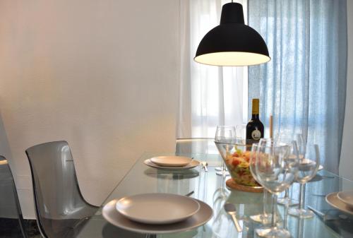 Makanan di atau berdekatan apartmen