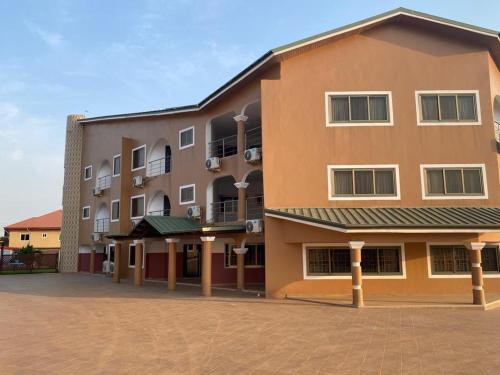 Plush Royal Hotel Apenkwa Ghana Booking plush-royal-hotel-apenkwa-ghana-booking