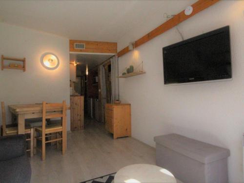 Studio confortable au centre, balcon, wifi gratuit