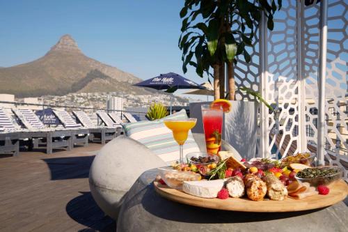 Gallery image of The Hyde All Suite Hotel in Cape Town