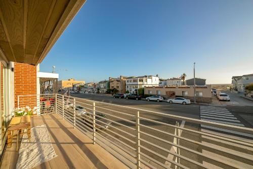Luxury Balboa Home – Photos 4