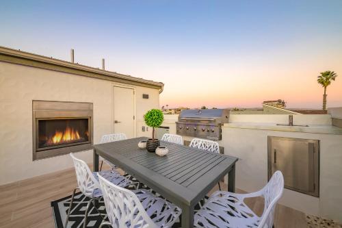 Luxury Balboa Home – Photos 5
