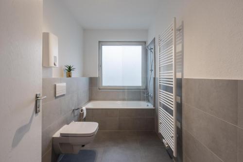 Koupelna v ubytování Glück Auf Appartements Lösorter Straße Duisburg