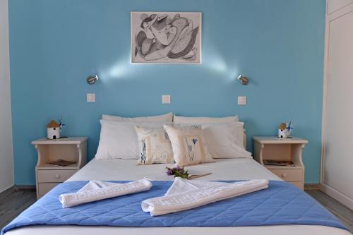 Postel nebo postele na pokoji v ubytování Apartments Tarsa