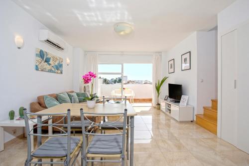 Ático frente al mar - Vistas, piscina, terrazas, parking!