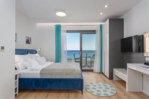 Luxury residence Luca