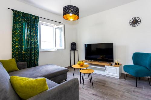 City Apartment Nora, old town located, free parking