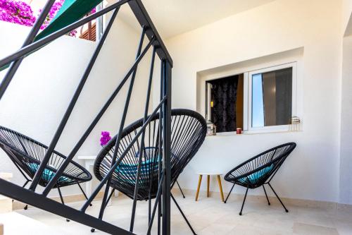 City Apartment Nora, old town located, free parking