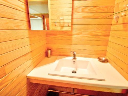 Chalet cosy avec navettes gratuites, emplacement parfait à Morzine