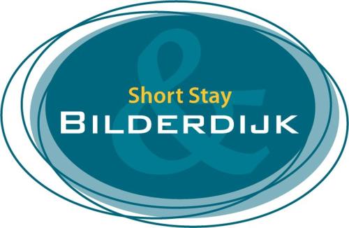 a blue sticker with the words short stay blitzerg sqor at Shortstay Bilderdijk in Enschede